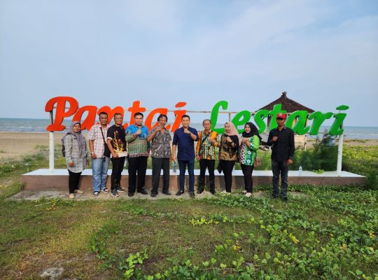 DPMD Indramayu Menerima Tamu dari Kabupaten Kotawaringin Timur: Studi Tiru Pengelolaan Wisata Mangrov di Desa Karangsong