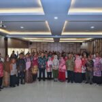 Bupati Nina Agustina Salurkan Dana Purna Tugas untuk 103 Anggota KORPRI