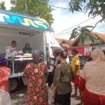 Pemerintah Desa Haurgeulis Gelar Rujak Keliling untuk Tingkatkan Kesadaran Pajak