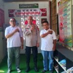 Kunjungan Kapolsek ke Perpustakaan Desa Haurgeulis: Apresiasi dan Beri Pesan Penting