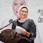 Bupati Nina Agustina Berbagi Kebahagiaan di Peringatan Maulid Nabi Muhammad SAW dengan Bantuan Sosial